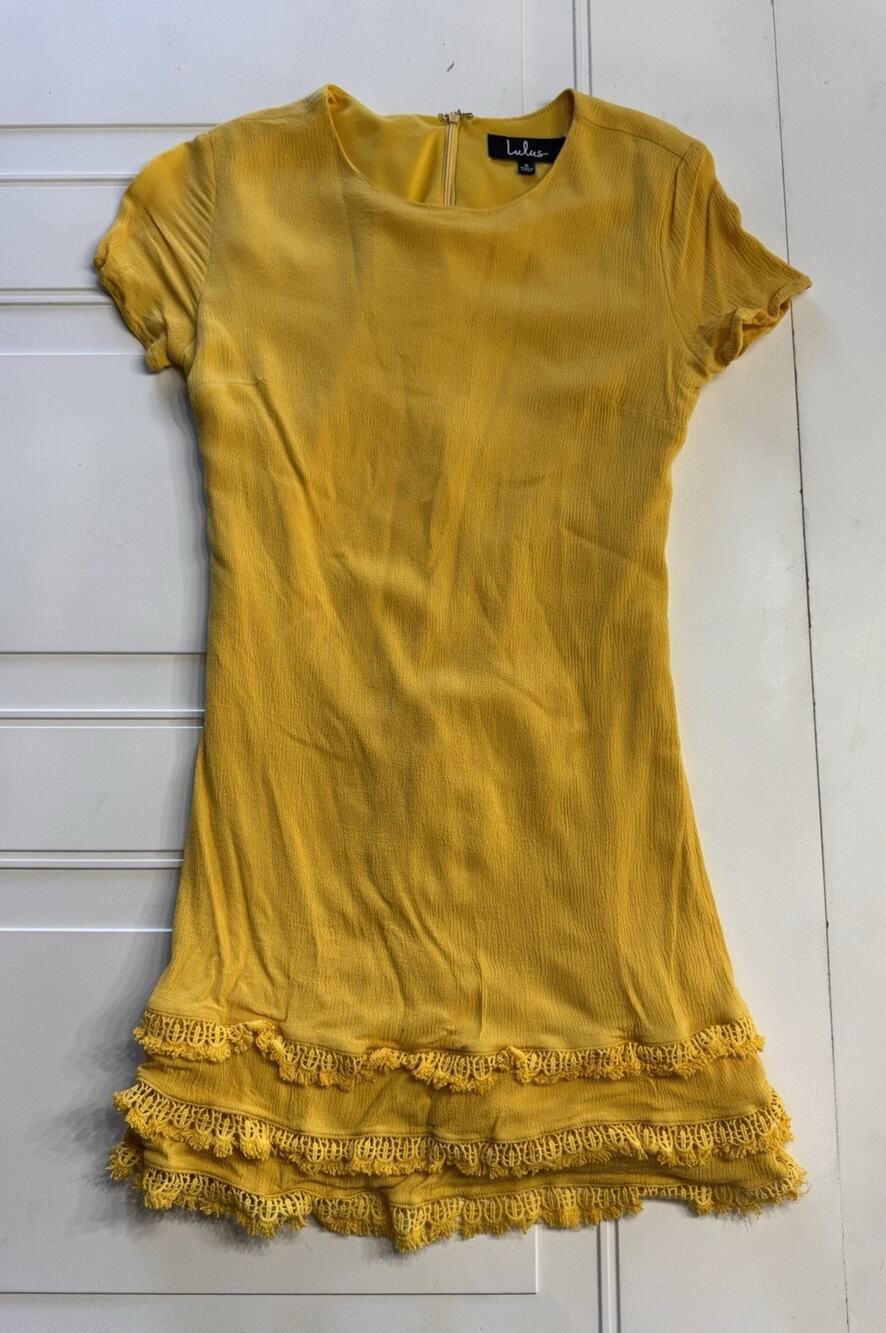 Lulu's Womens Sz S Buenos Aires Golden Yellow Crochet Ruffle Short Sleeve Dress